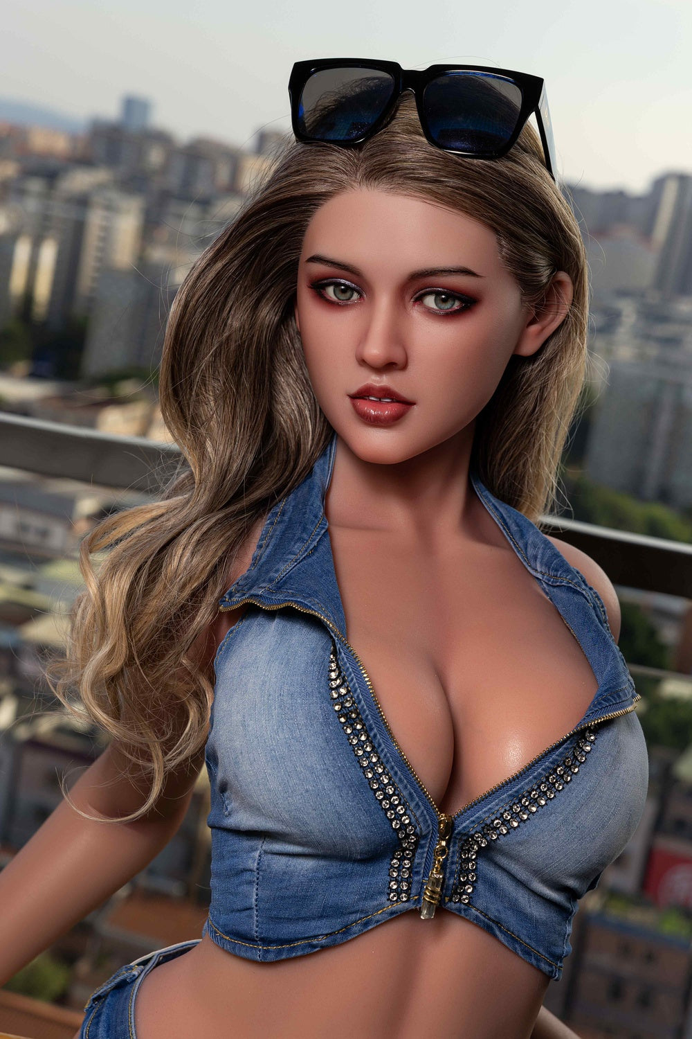168cm/5ft6 B-Cup European Lifelike Full Silicone Sex Doll Ursula